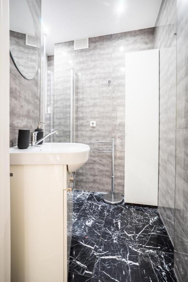 Oomph Warsaw Big Apartment With Balcony Near Old Town 외부 사진